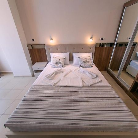 Jijo'S Hotel Mamaia Dış mekan fotoğraf