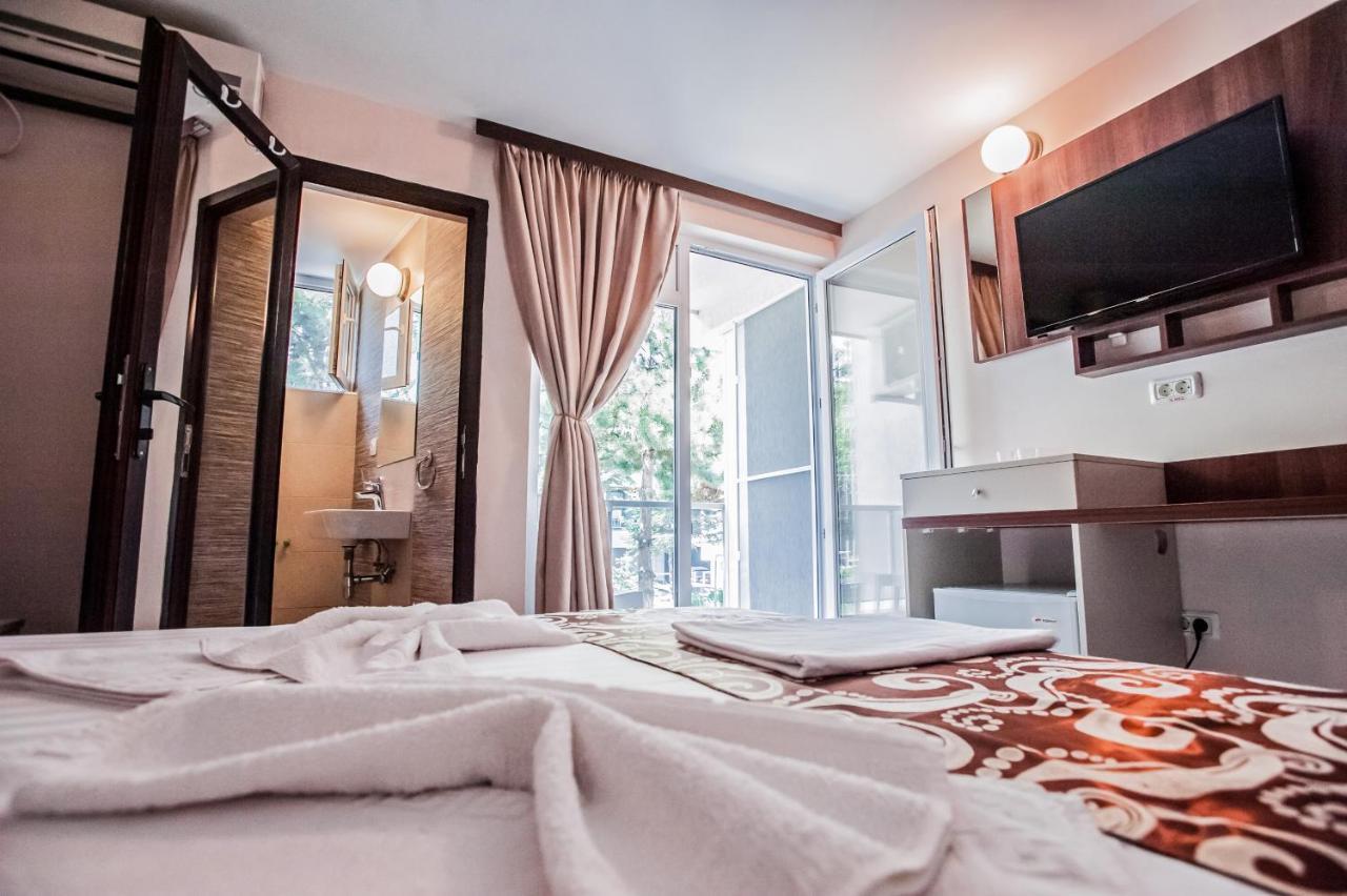 Jijo'S Hotel Mamaia Dış mekan fotoğraf