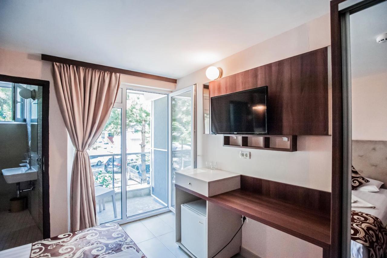 Jijo'S Hotel Mamaia Dış mekan fotoğraf