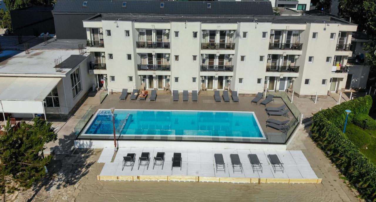Jijo'S Hotel Mamaia Dış mekan fotoğraf