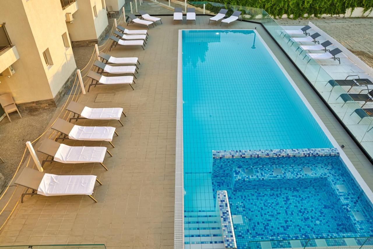 Jijo'S Hotel Mamaia Dış mekan fotoğraf