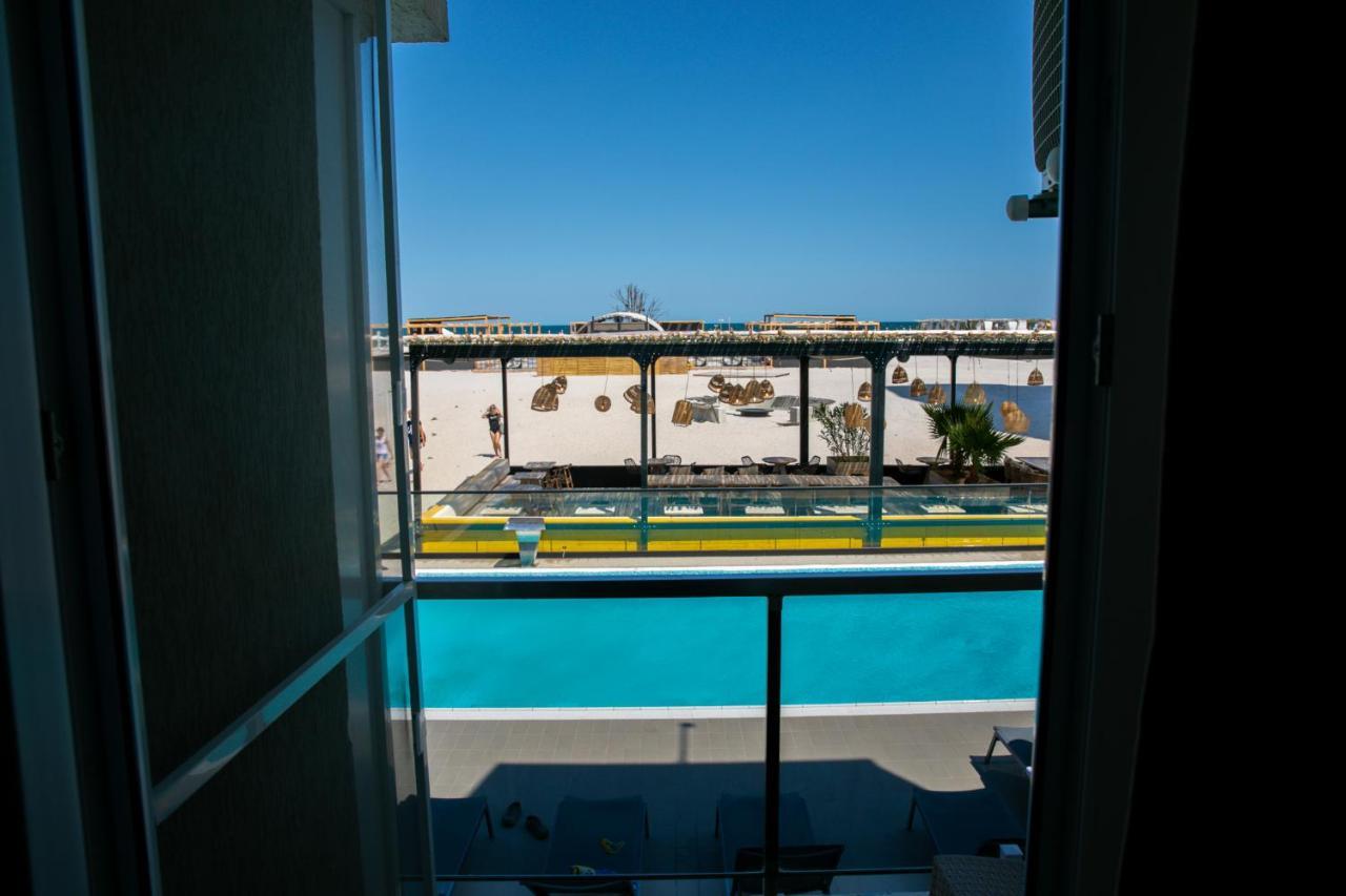 Jijo'S Hotel Mamaia Dış mekan fotoğraf